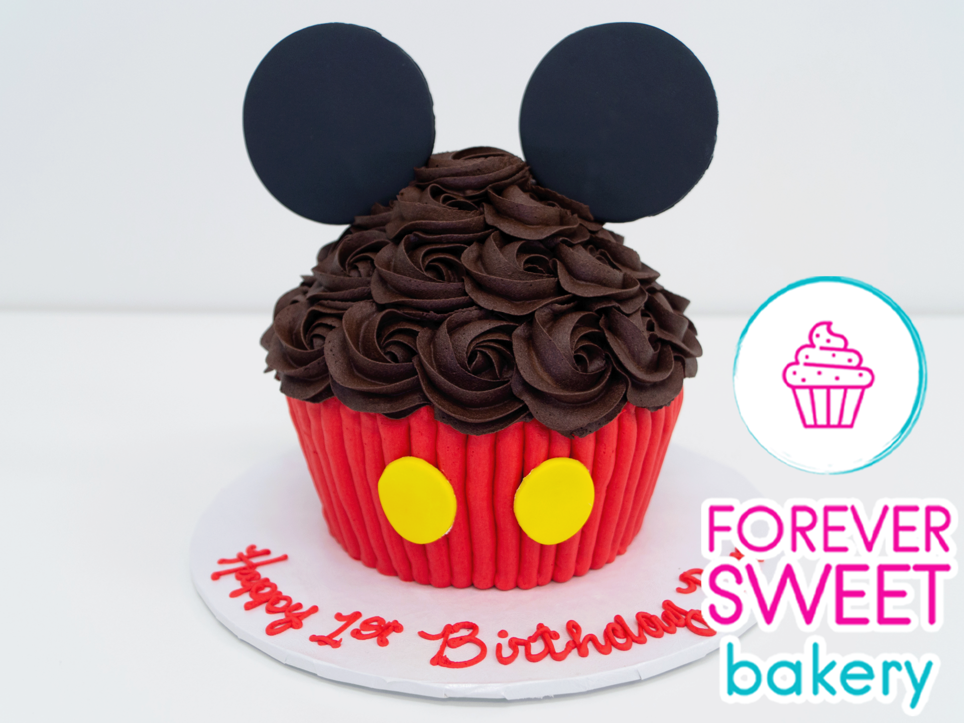 Mickey Mouse Giant Cupcake Cake