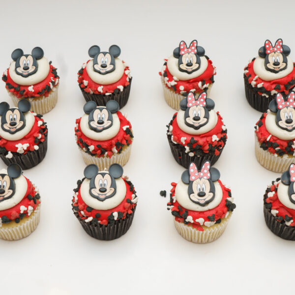 Mickey & Minnie Cupcakes